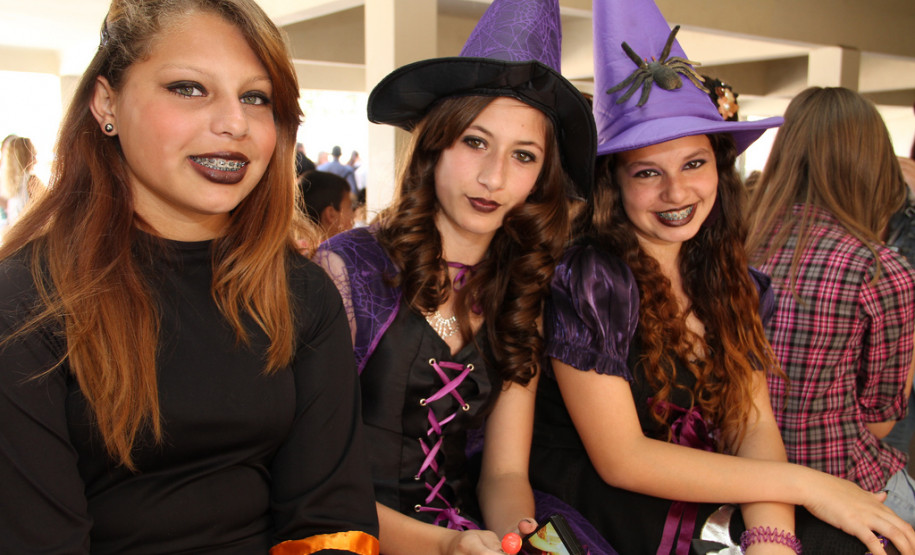 Arns verifica situação física de escolas em Curitiba