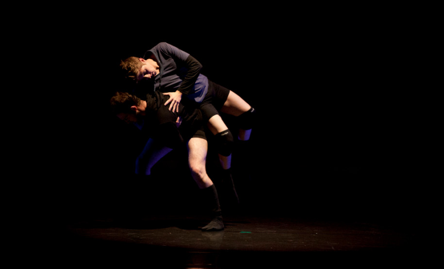 “O destino que se cumpriu” do Grupo de Dança Contemporânea (Dancep) recebeu prêmios no 16º Norte Festival de Dança de Viana, em Portugal.