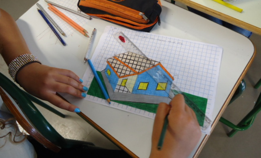 Marlene Garcia Alves, do Colégio Estadual Vale do Saber, é a vencedora no Paraná do Prêmio Educador Nota 10.