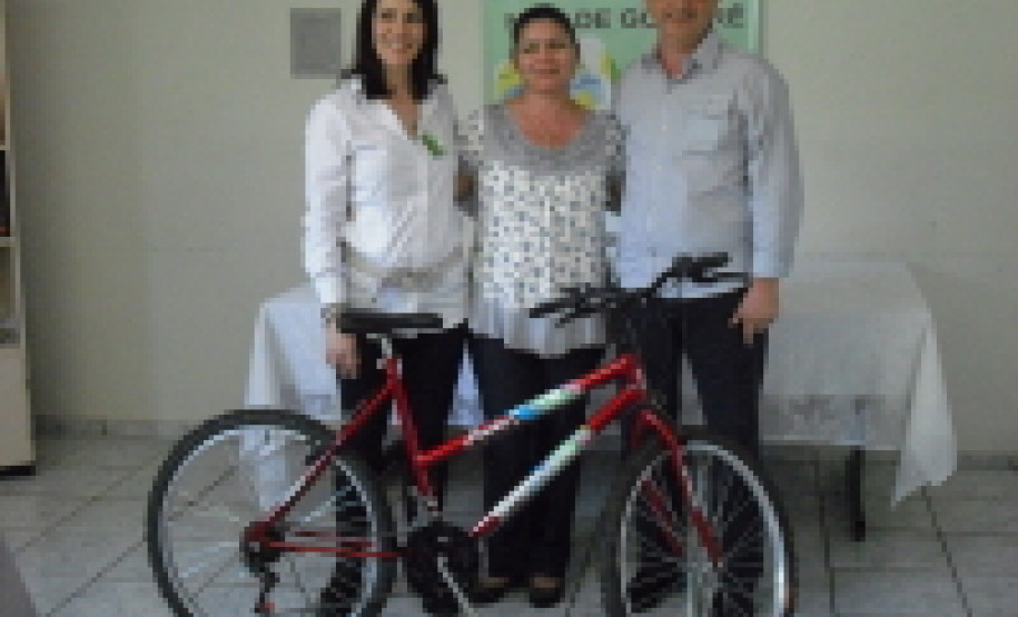 Profissionais da merenda escolar se reúnem para participar de concurso em Goioerê. Valor nutricional, sabor e criatividade foram requisitos analisados.