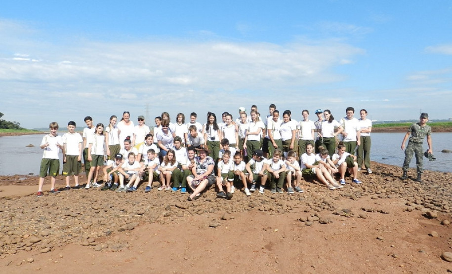 Projeto “Pelos Caminhos do Paraná”, em Marechal Cândido Rondon, permite que os estudantes se aprofundem em temas da história e da geografia paranaense