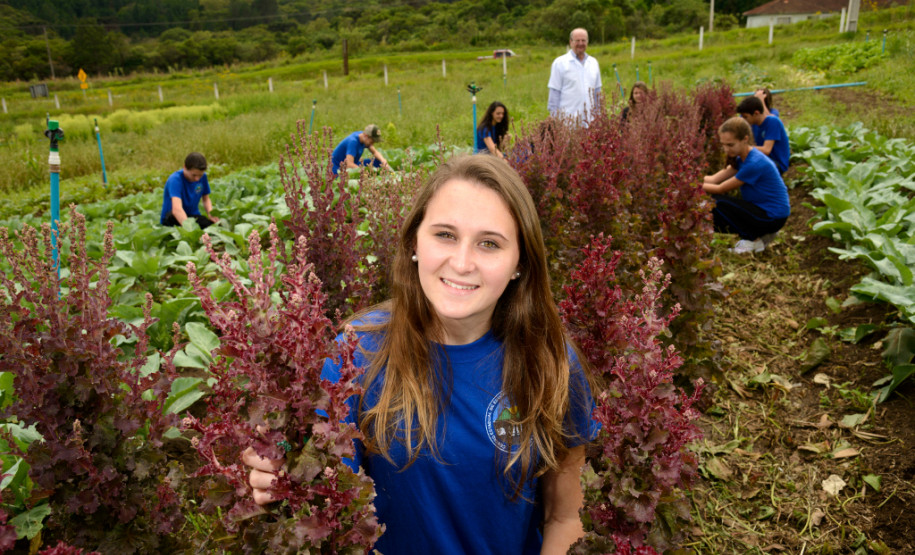 Bruna Dural, aluna do Colégio Agrícola da Lapa. 06/11/2014.