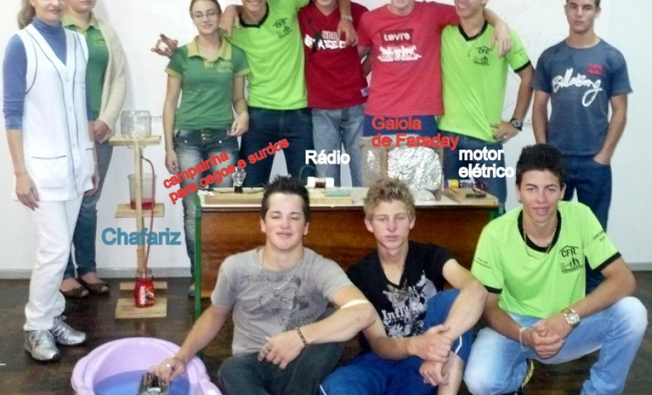 A professora Claudiane Frana, da Casa Familiar Rural do Colégio Estadual José Armim Matte, em Chopinzinho, é responsável por um dos projetos selecionados