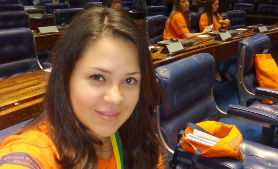 Jovem senadora do Paraná, Maria Cristiane Andrade.