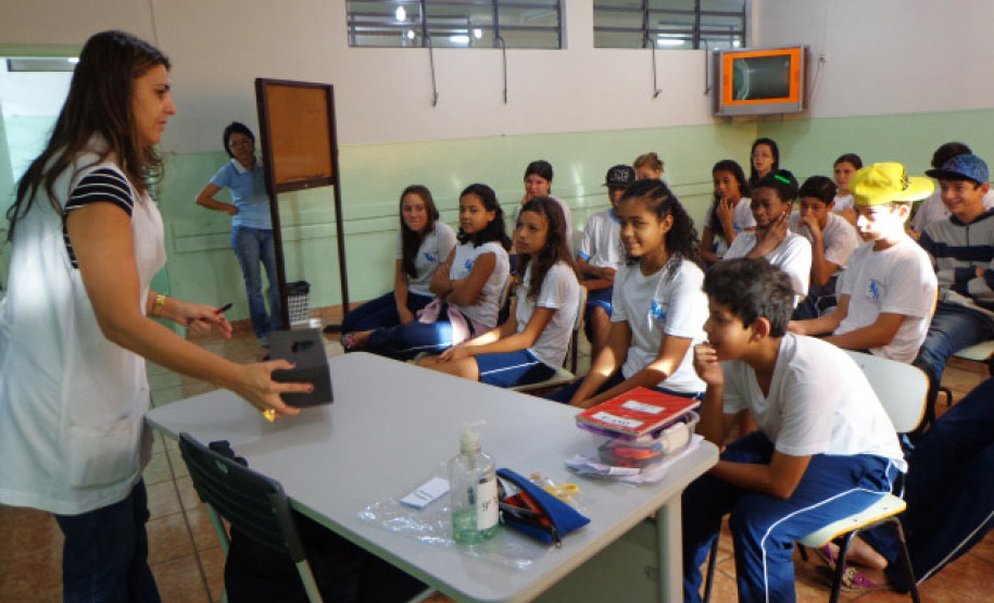 Ação inédita da Secretaria da Educação afastou com remuneração 620 profissionais para realização de Mestrado, Doutorado ou Pós-Doutorado. Na foto, Gislayne Marques Tombolin.