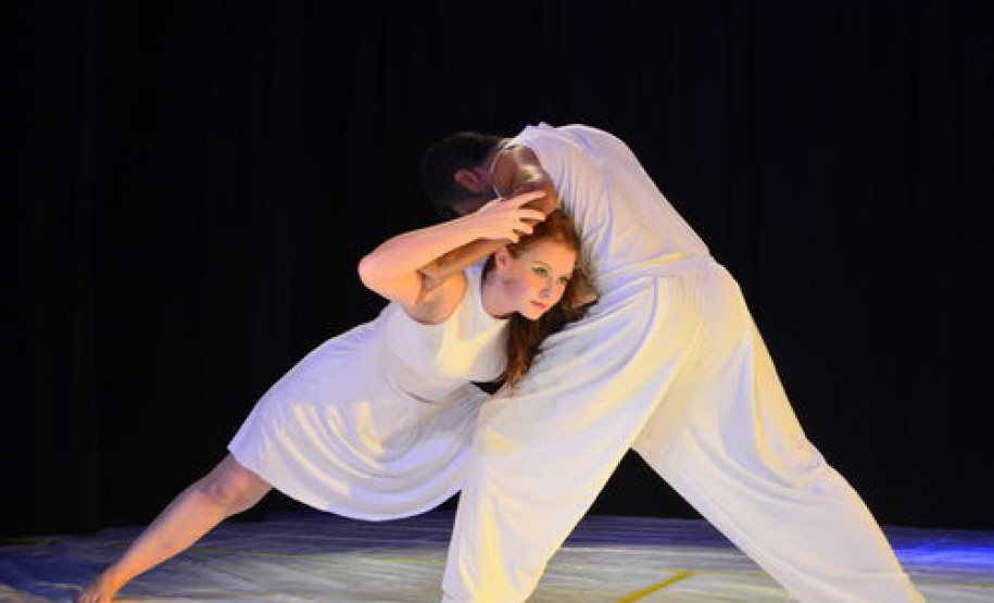 Leminski: entre o azul e o amarelo