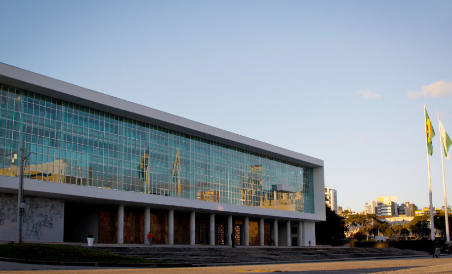 Funcionamento dos órgãos estaduais no feriado Funcionamento dos órgãos estaduais no feriado