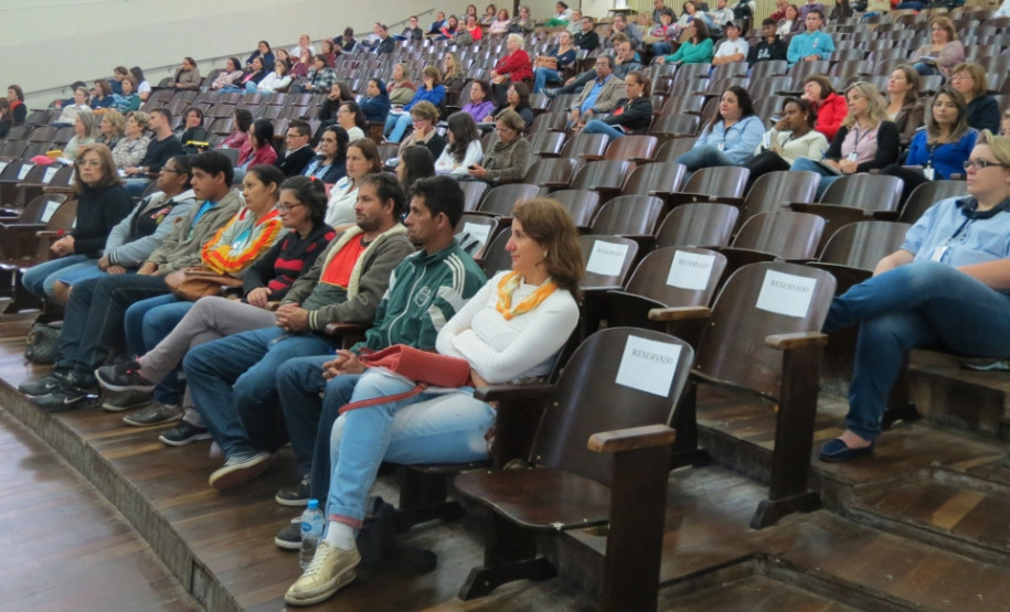 Audiência Regional do NRE de Ponta Grossa.