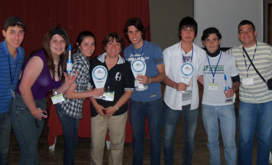 Três instituições estaduais de ensino estiveram entre as 30 escolas selecionadas para competição, que aconteceu em Passa Quatro, Minas Gerais, na semana passada.