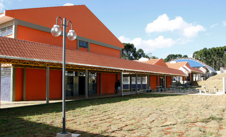 Estão abertas até o próximo dia 16 as inscrições para contratação de professores temporários por Processo Seletivo Simplificado (PSS).