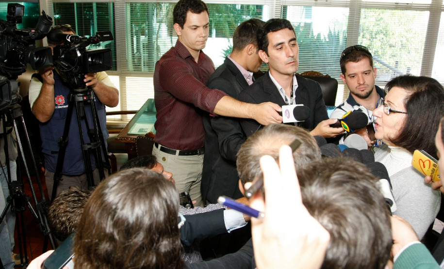Coletiva sobre o fim da greve.