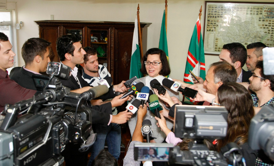 Coletiva sobre o fim da greve.