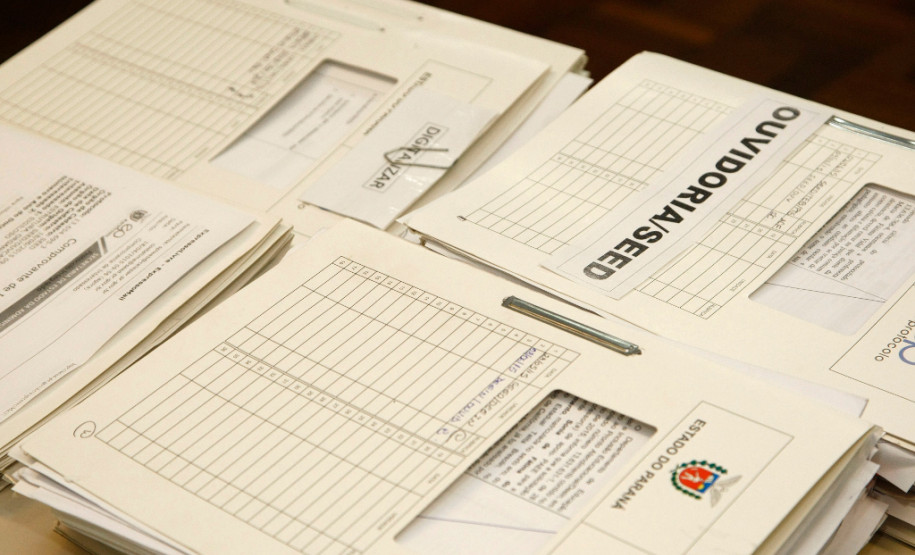 Documentação na Ouvidoria da SEED.