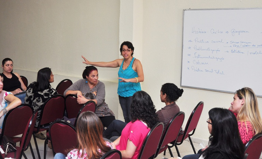 Professores participam de Simpósio de Sociologia