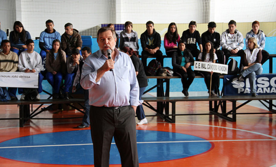 Encontro permitiu a estudantes oportunidade de expor ideias e de aproximação com o poder público.