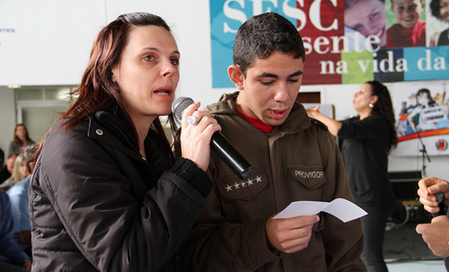 Encontro permitiu a estudantes oportunidade de expor ideias e de aproximação com o poder público.