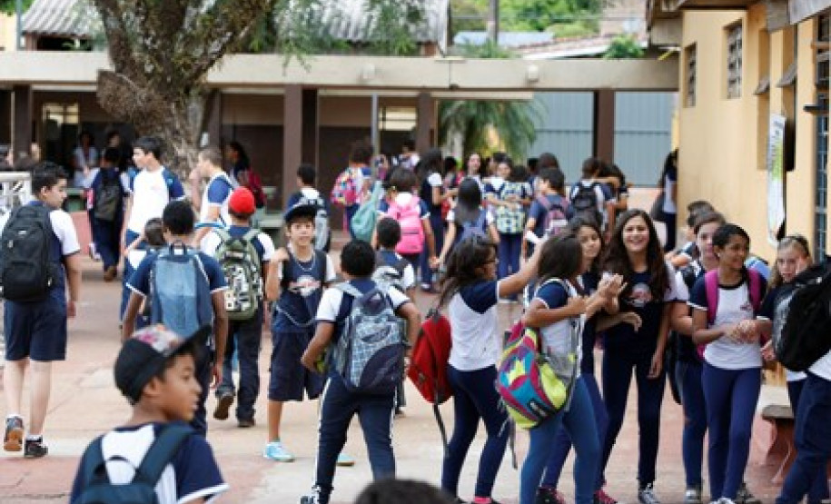 Para o Dia do Estudante - 11 de agosto - é criado espaço para alunos poderem postar comentários, fotos, vídeos ou áudios.