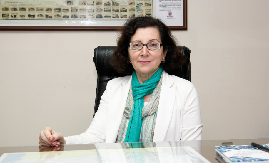 Ana Seres se reunirá com o ministro da Educação, Renato Janine, e com o secretário da Educação Básica, Manuel Palácios.