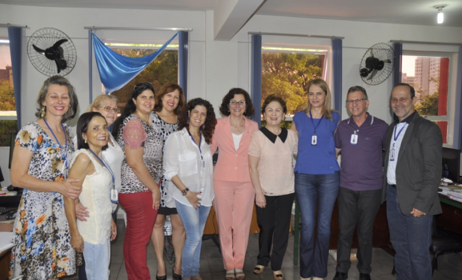 No dia seguinte, pela manhã, já em Maringá, a secretária da Educação visitou o Núcleo Regional de Educação (NRE)