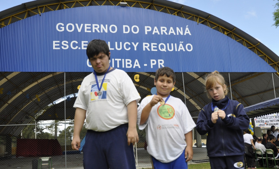 Joeep começou em Curitiba com a participação de 600 alunos de 10 escolas que ofertam educação básica na modalidade educação especial.