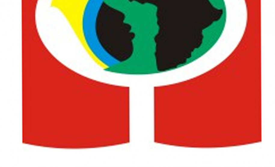 Concurso reconhece a importância de Zumbi dos Palmares Estão abertas as inscrições para o Prêmio Orirerê – Cabeças Iluminadas 2015, Zumbi dos Palmares Herói Nacional. Podem participar alunos do 6º ao 9º ano do Ensino Fundamental e do 1º ao 3º ano do Ensino Médio das escolas estaduais. As inscrições devem ser feitas pelo portal da Secretaria da Educação e pelo site do Centro Cultural Humaita, até 20 de outubro.