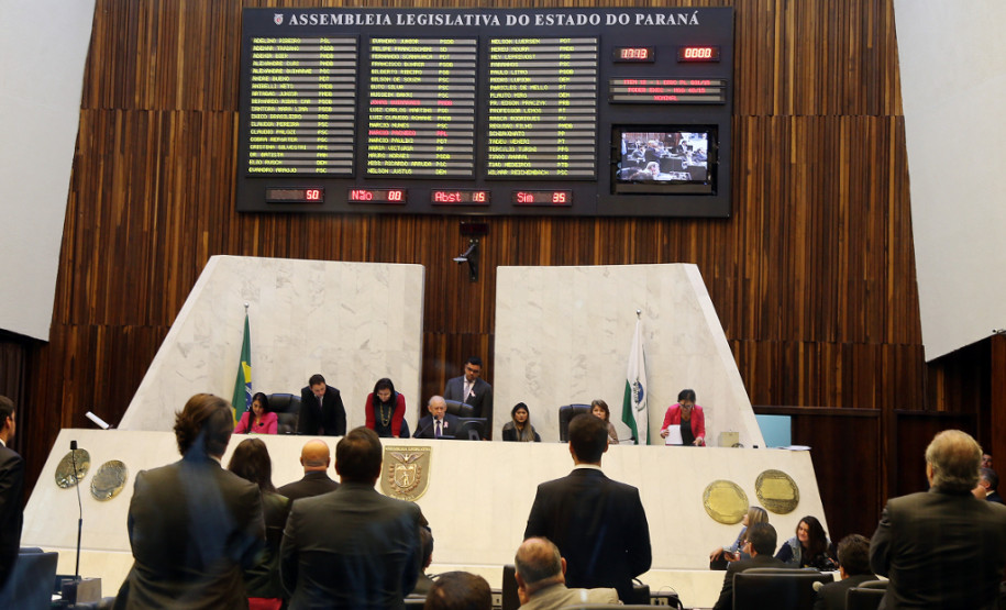 Processo de escolha nas escolas se torna mais democrático e contará com maior participação da comunidade como um todo.