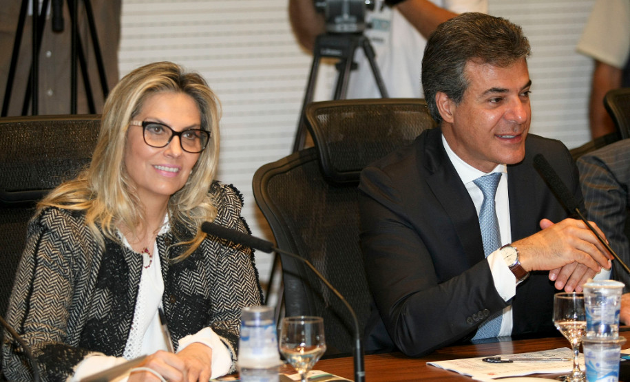 Richa lembrou que neste mês o governo vai aplicar um reajuste de 3,45% no salário do funcionalismo, além de pagar promoções e progressões para as duas maiores categorias de funcionários públicos do Paraná, professores e policiais militares