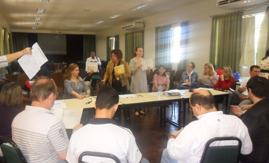 SEED encerra ciclo de reuniões sobre matrícula