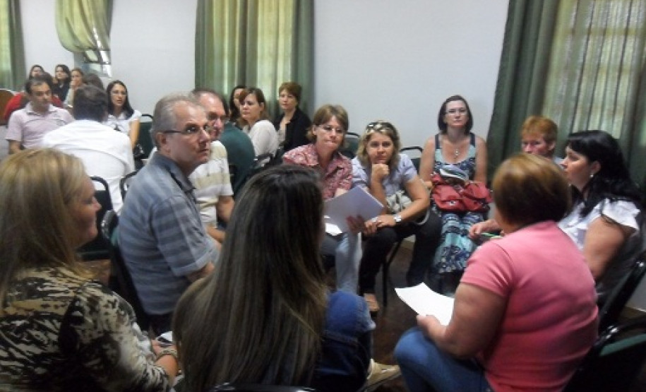 SEED encerra ciclo de reuniões sobre matrícula