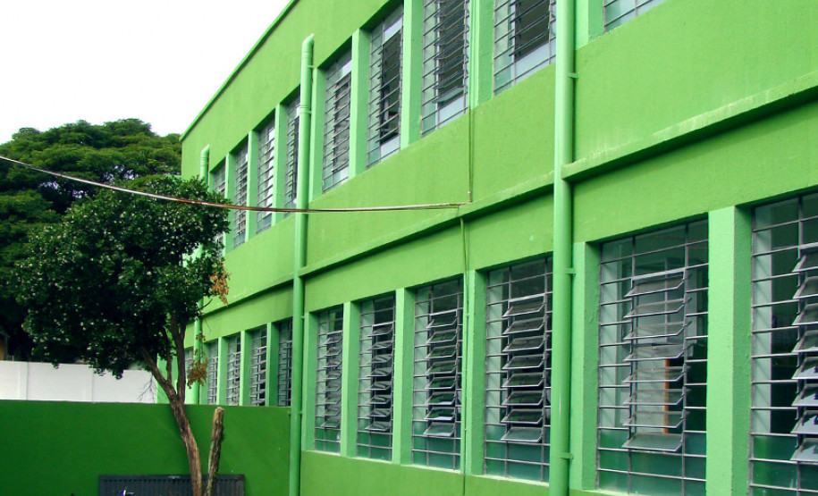 No município de Florestópolis, também na região Norte, a direção do Ceebja Genésio Franco da Rocha reorganizou o cronograma para atender as necessidades dos 200 alunos matriculados.