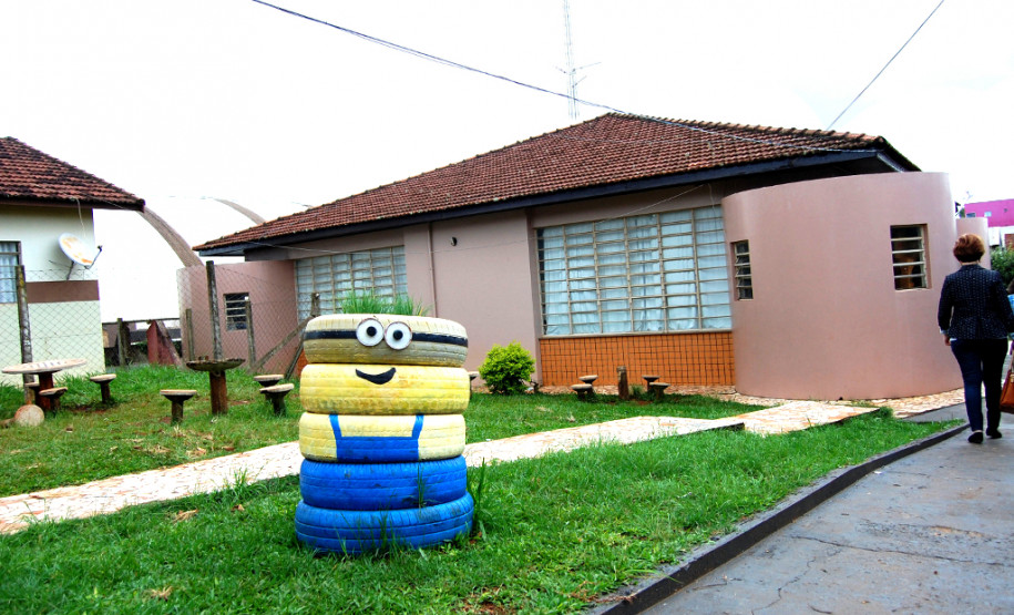 Ao longo de 2015 os estudantes do 9º ano do Colégio Estadual Presidente Kennedy, da cidade de Ariranha do Ivaí (Vale do Ivaí), participaram de um projeto diferente, que envolveu tecnologia e muita criatividade. Todos criaram um vídeo, após produzirem suas próprias crônicas.