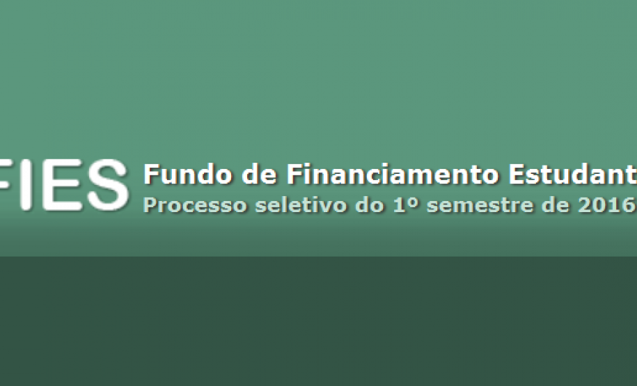 Fundo de Financiamento Estudantil (Fies) pode ser usado para estudar em instituições de ensino superior privadas. Boas notas no Enem são uma das exigências.