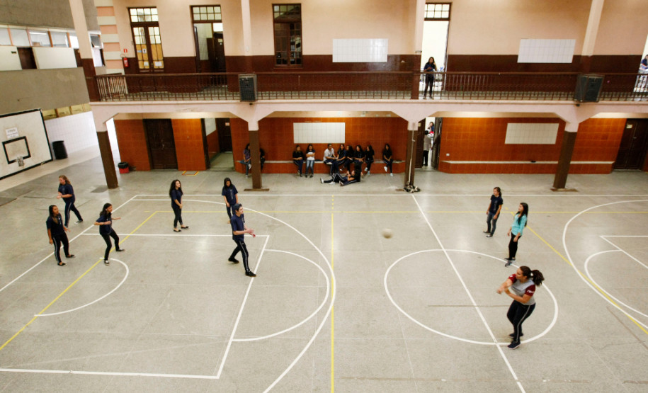 Cada escola elaborou o planejamento para a reposição, foram quase 50 somando as duas paralisações