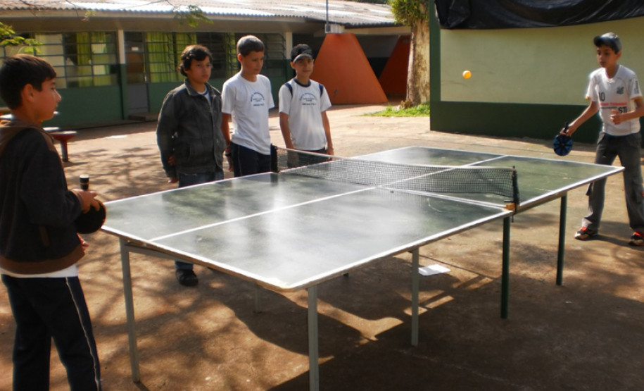 Durante três dias várias atividades estimularam integração da comunidade escolar do Colégio Estadual Bento Mossurunga, de Ivaiporã.