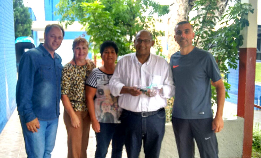 No segundo dia do evento o debate será aberto à comunidade escolar. Pais, estudantes, professores e funcionários vão discutir ações relacionadas ao tema “A escola que temos e a escola que queremos. Como podemos contribuir?”