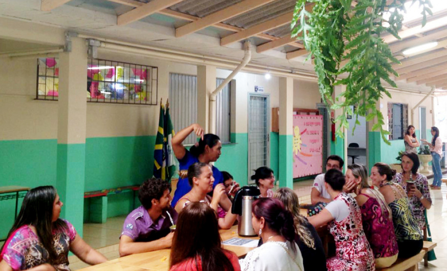 Semana Pedagógica reúne profissionais da educação, pais e alunos em todo Estado.