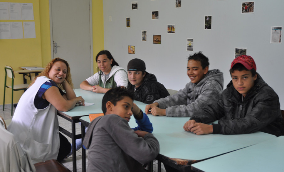 Atividades ajudam alunos com distúrbios de aprendizagem, favorecem seu acesso ao conhecimento, desenvolvem competências e habilidades próprias.