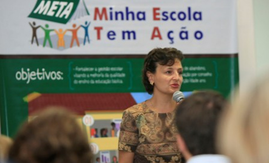Foi encerrado nesta terça-feira (22), em Curitiba, o primeiro encontro estadual deste ano realizado pela Secretaria de Estado da Educação com os 32 chefes de Núcleos Regionais de Educação (NREs), iniciado nesta segunda-feira (21).