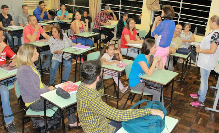 Já passaram pelo Centro Estadual de Educação Básica para Jovens e Adultos mais de 30 mil estudantes ao longo das últimas três décadas.
