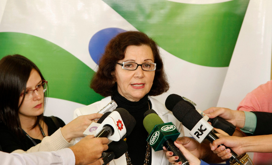 O orçamento da Educação mais que dobrou nos últimos cinco anos. De R$ 3,7 bilhões em 2010, evoluiu para uma previsão de R$ 7,8 bilhões neste ano de 2016. Além do crescimento orçamentário, o número de professores e funcionários da rede pública estadual também aumentou, com a contratação, desde 2011, de mais 23 mil profissionais da educação (entre professores e servidores).