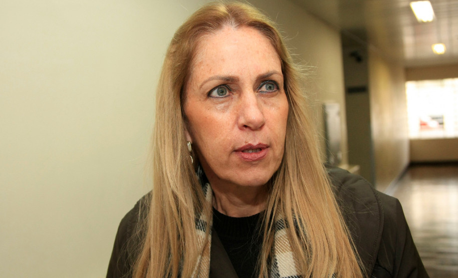 Para a diretora do Colégio Estadual Agrícola Fernando Costa, de Santa Mariana, na região Norte do estado, Giuza Ferrari, o curso é importante para dar suporte principalmente aos novos gestores e equipes de comissão que estão assumiram as funções no início do ano letivo