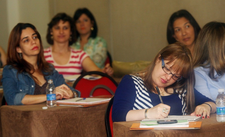 Realizado curso de formação da Olimpíada de Língua Portuguesa