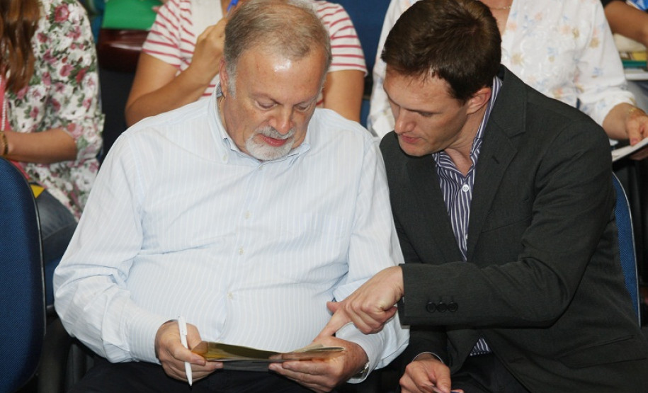 Começa Simpósio de Ensino Religioso em Curitiba