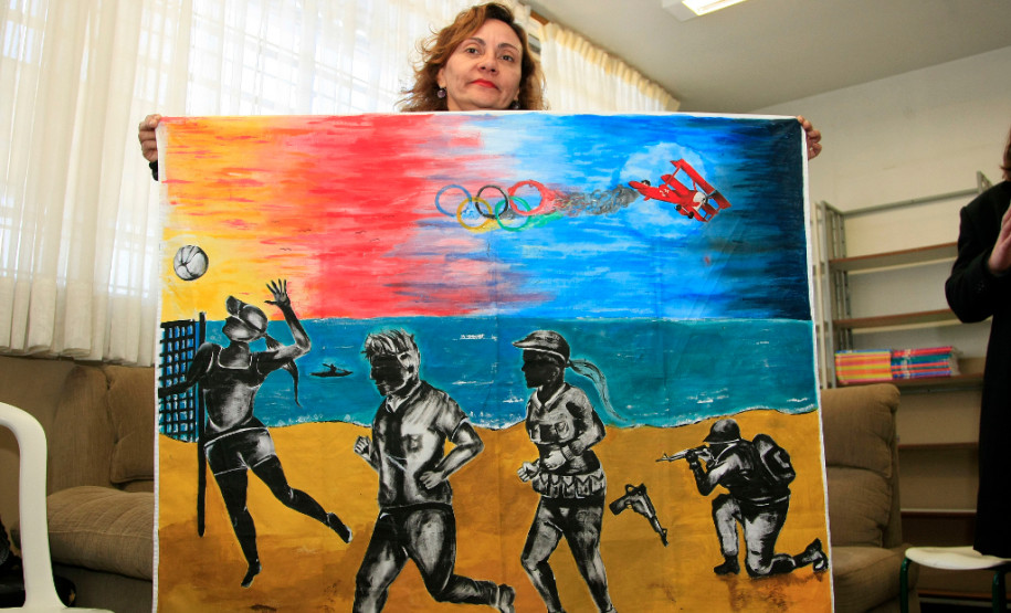 Jogos Olímpicos são tema de atividades na rede estadual Os Jogos Olímpicos do Rio de Janeiro começam em 5 de agosto e os temas relacionados aos esportes despertam interesse dos estudantes das escolas estaduais