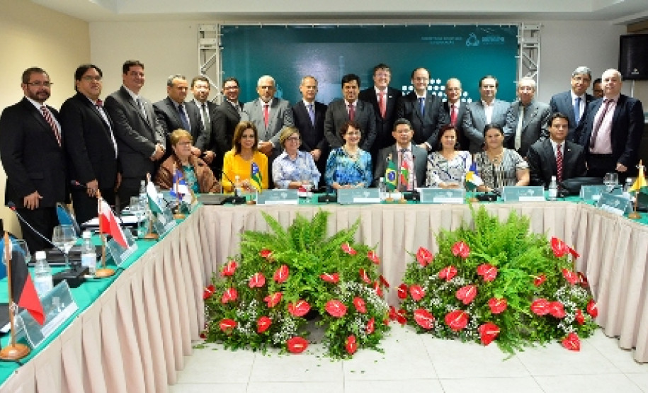 Realizada pela primeira vez em Aracaju, no Estado de Sergipe, a plenária contou com a participação do ministro da Educação, Mendonça Filho, do secretário da Educação Básica (SEB/MEC), Rossieli Soares da Silva, e do diretor de Programas da Secretaria Executiva do MEC, Ektor Passini.