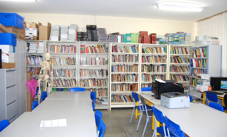 Já no Colégio Estadual Adiles Bordin, em União da Vitória, no Sudoeste, também terceira colocada no prêmio CAF do ano passado, uma vez por semana uma as aulas são destinadas a atividades relacionadas à leitura