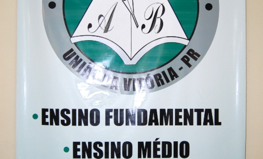 Já no Colégio Estadual Adiles Bordin, em União da Vitória, no Sudoeste, também terceira colocada no prêmio CAF do ano passado, uma vez por semana uma as aulas são destinadas a atividades relacionadas à leitura