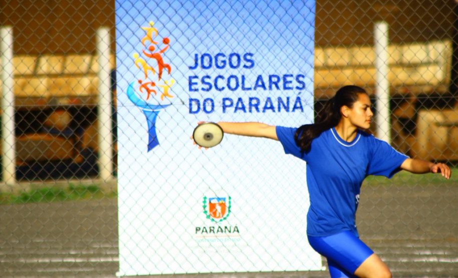 A delegação paranaense para os Jogos Escolares da Juventude está definida. A competição acontecerá em João Pessoa (PB) entre os dias 20 e 29 de setembro. Serão 188 atletas e sete dirigentes que foram definidos durante as disputas da fase final B dos Jogos Escolares do Paraná, encerrados neste sábado (9), em Apucarana.