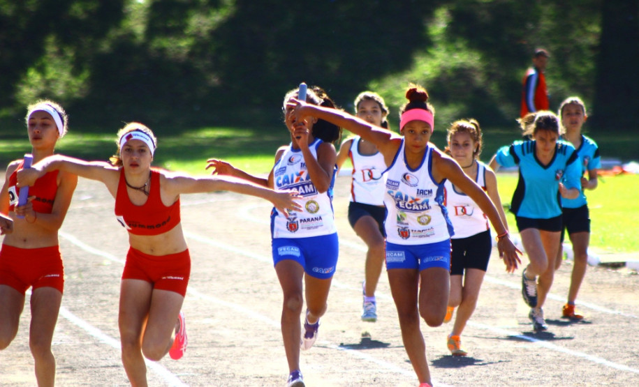 A delegação paranaense para os Jogos Escolares da Juventude está definida. A competição acontecerá em João Pessoa (PB) entre os dias 20 e 29 de setembro. Serão 188 atletas e sete dirigentes que foram definidos durante as disputas da fase final B dos Jogos Escolares do Paraná, encerrados neste sábado (9), em Apucarana.
