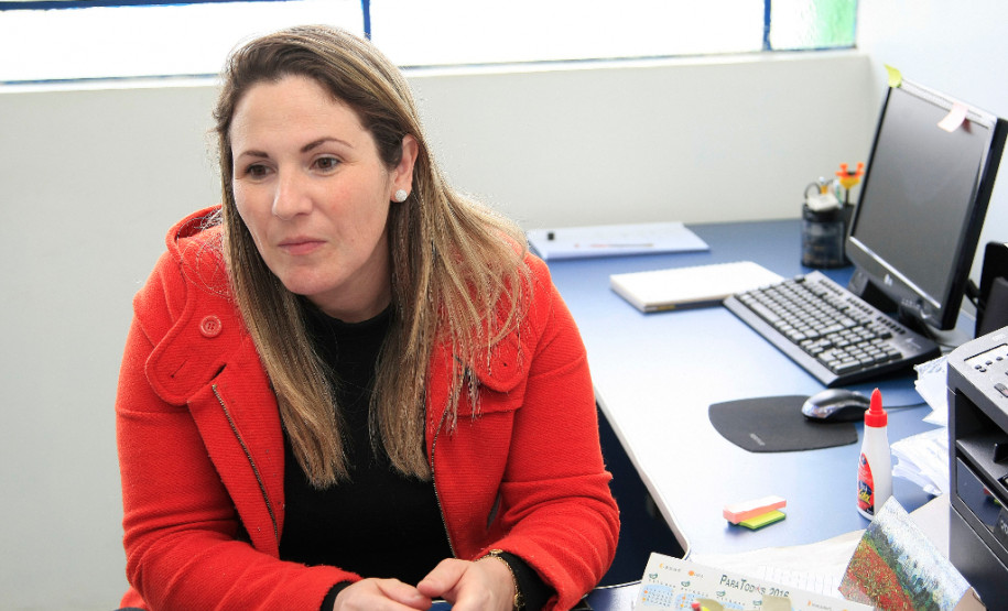 “A capacidade de energia elétrica será ampliada para atender as demandas atuais da escola, o que vai refletir na qualidade da aula, na limpeza e até mesmo no atendimento à comunidade”, disse a diretora Anelita Miqueletto